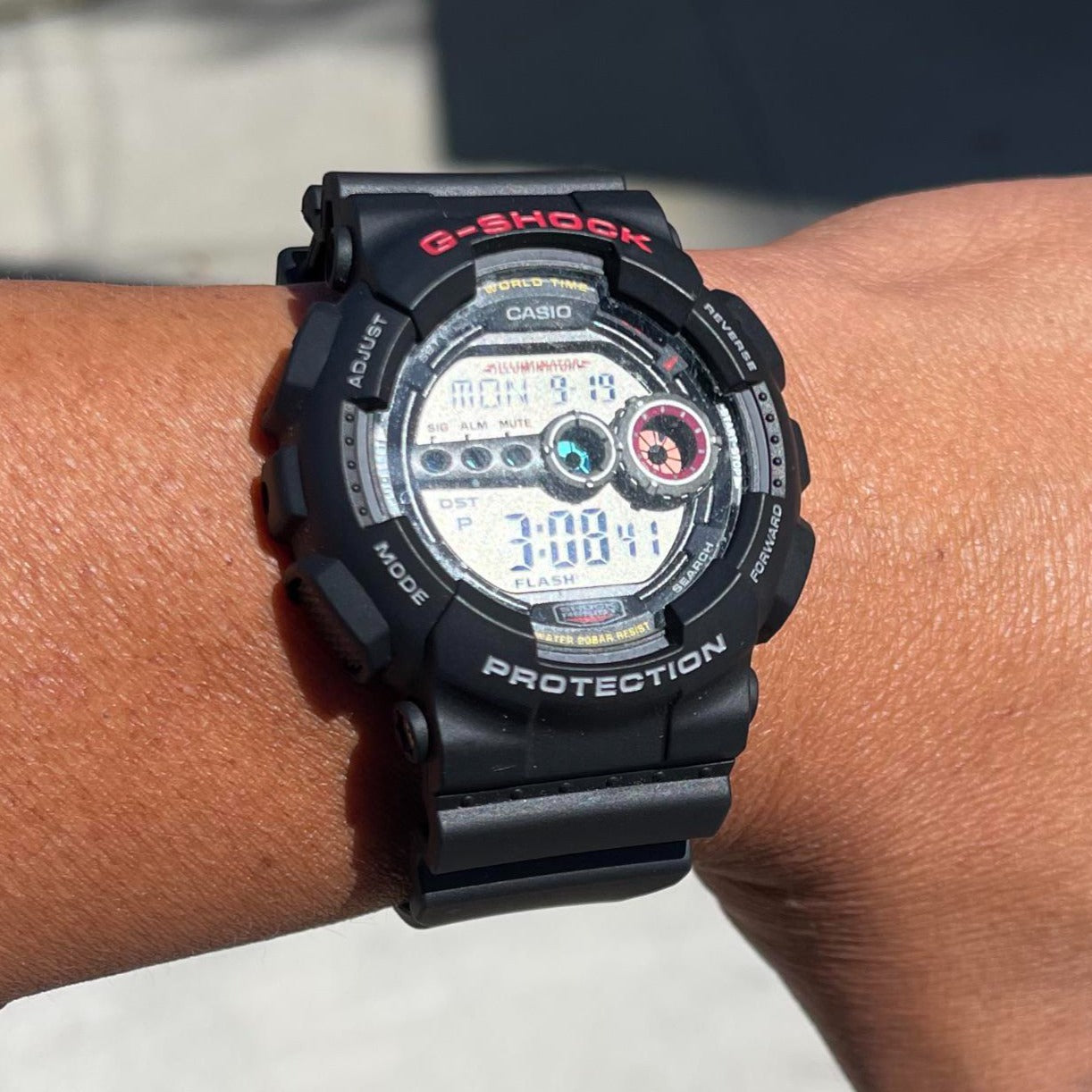 Reloj G-Shock GD-100-1ADR - Digital - Relojeando G-Shock Reloj Reloj G-Shock GD-100-1ADR - Digital