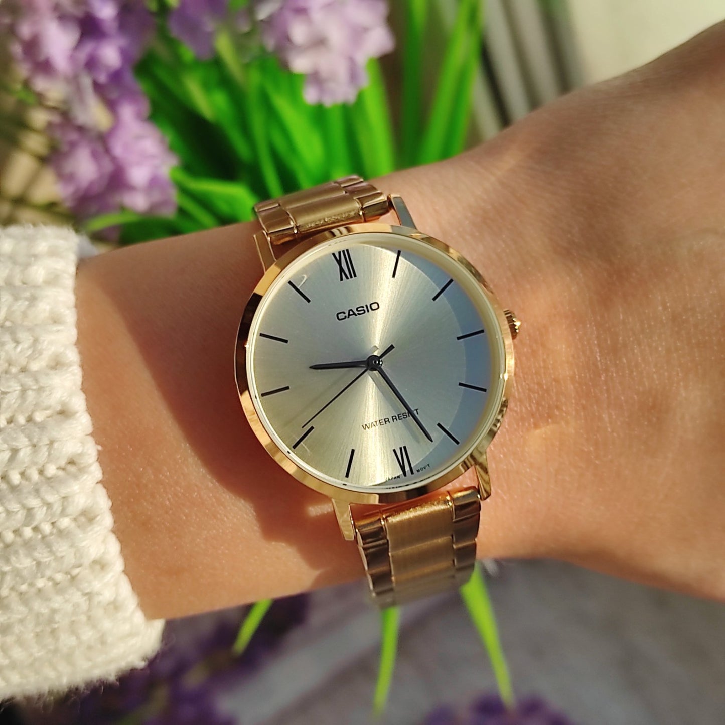 Reloj Casio LTP-VT01G-9B Mujer - Análogo
