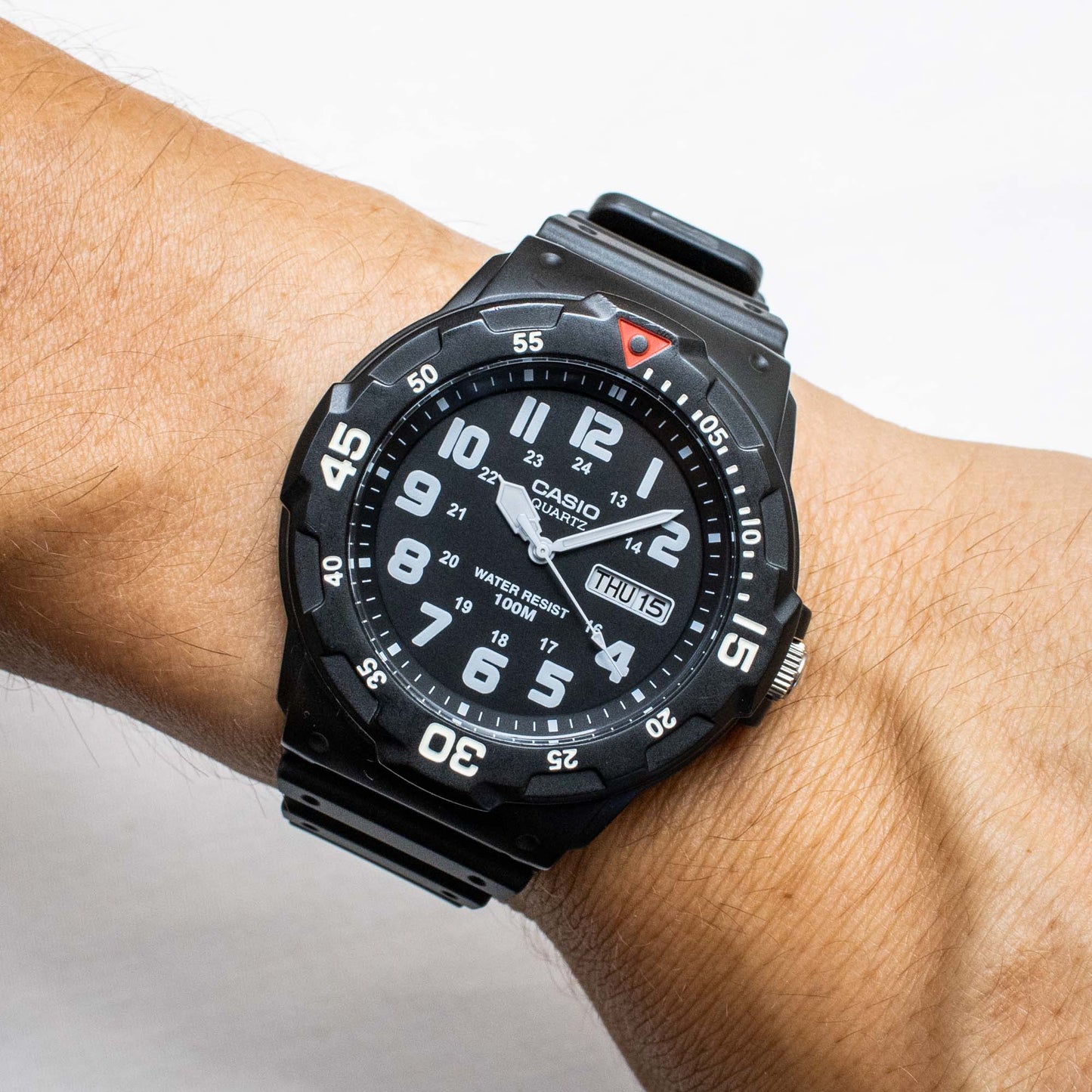 Reloj Casio MRW-200H-1BV Hombre - Análogo