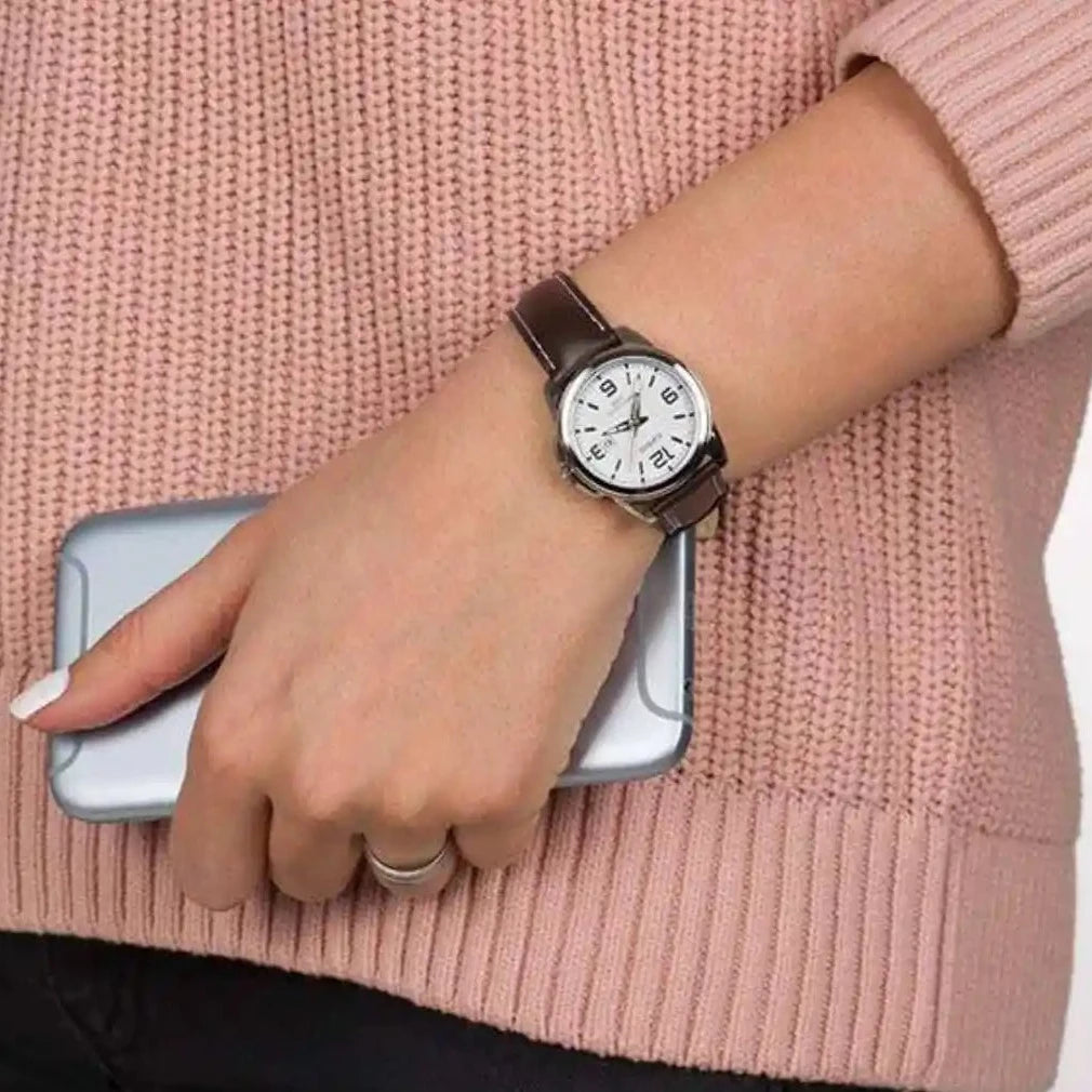 Reloj Casio LTP-1314L-7AV Mujer - Análogo