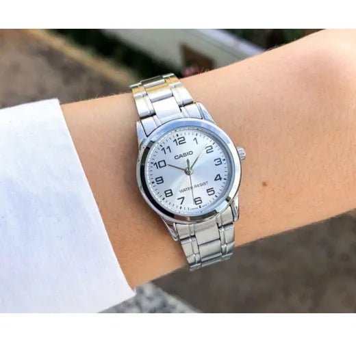 Reloj Casio LTP-V001D-7B Mujer - Análogo