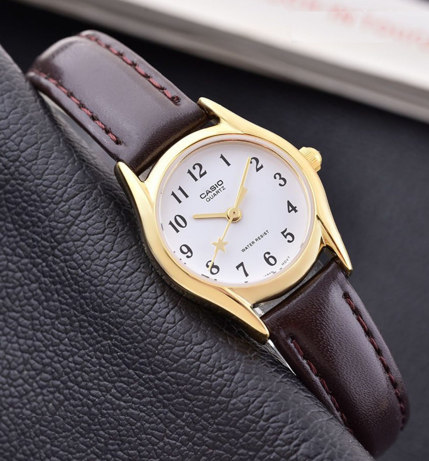 Reloj Casio LTP-1094Q-7B4 Mujer - Análogo