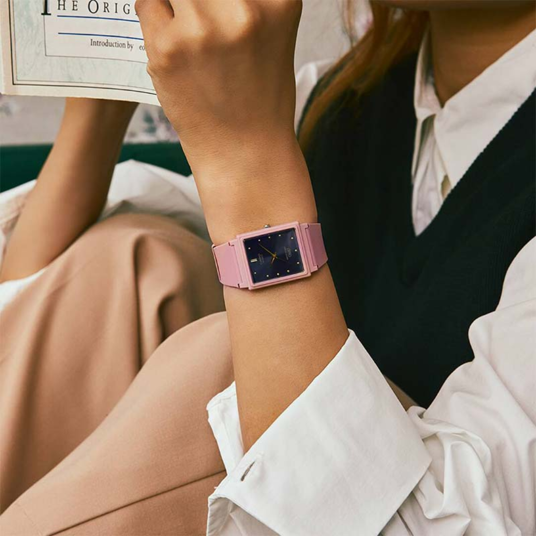 Reloj Casio MQ-38UC-4A Unisex - Análogo