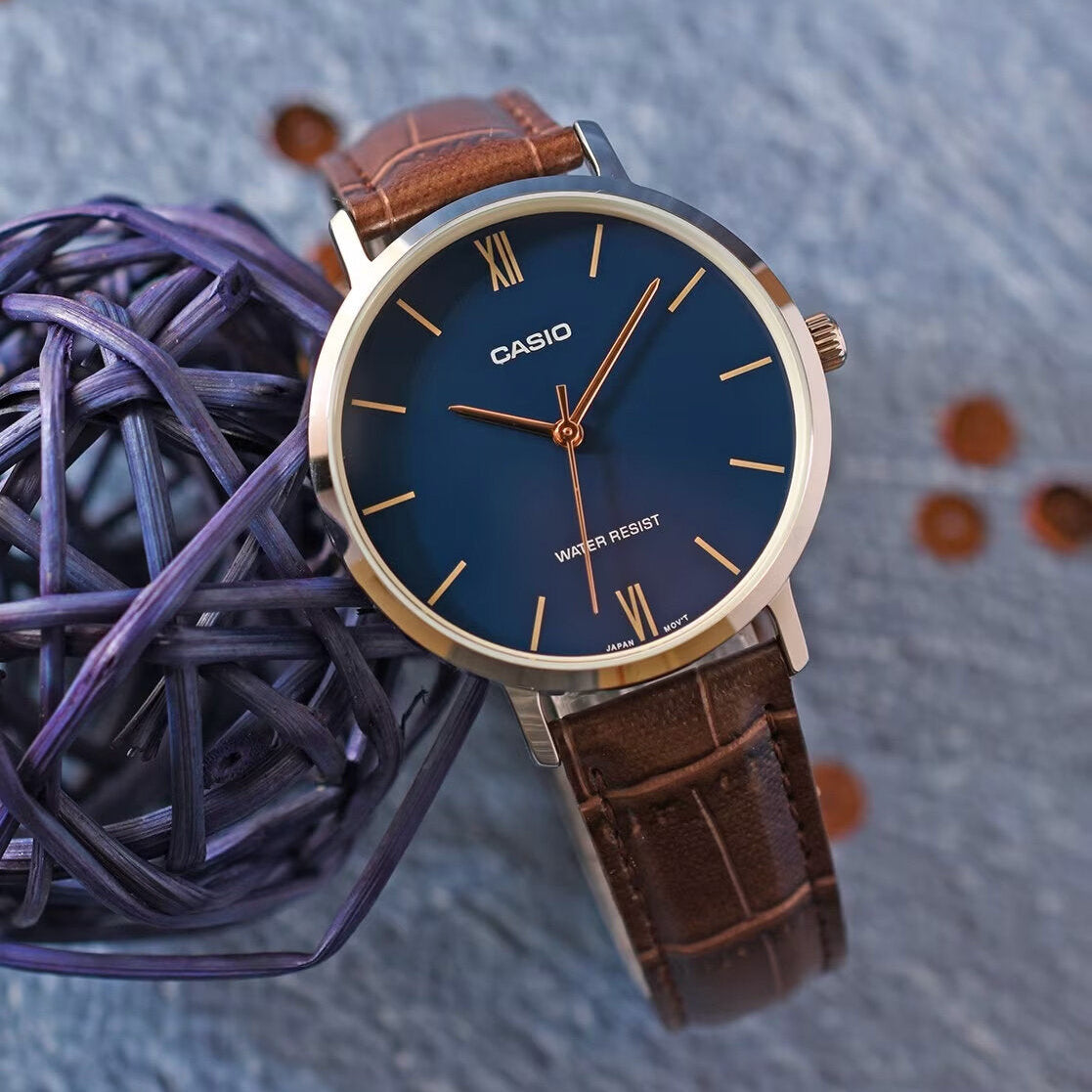 Reloj Casio LTP-VT01L-2B Mujer - Análogo