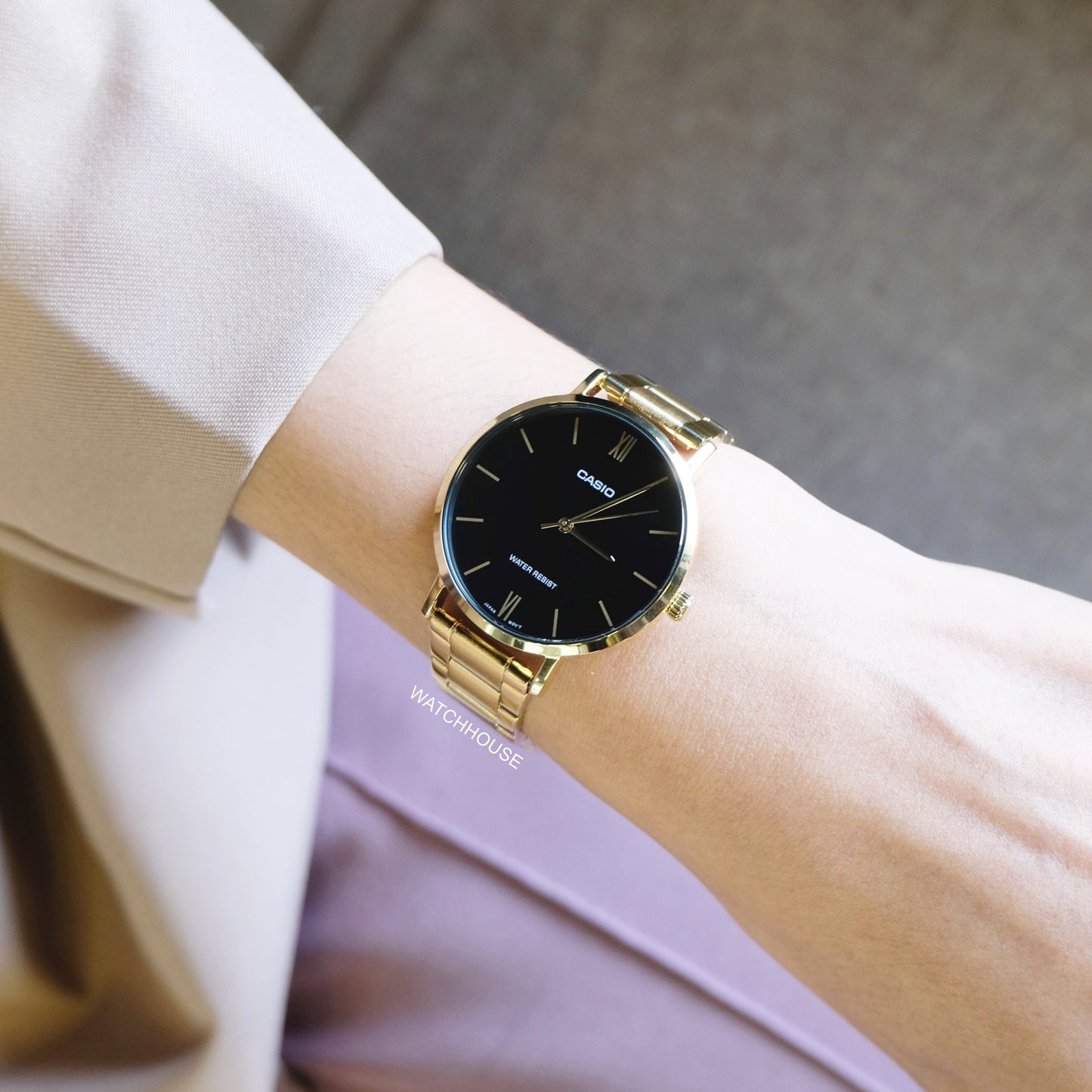 Reloj Casio LTP-VT01G-1B Mujer - Análogo