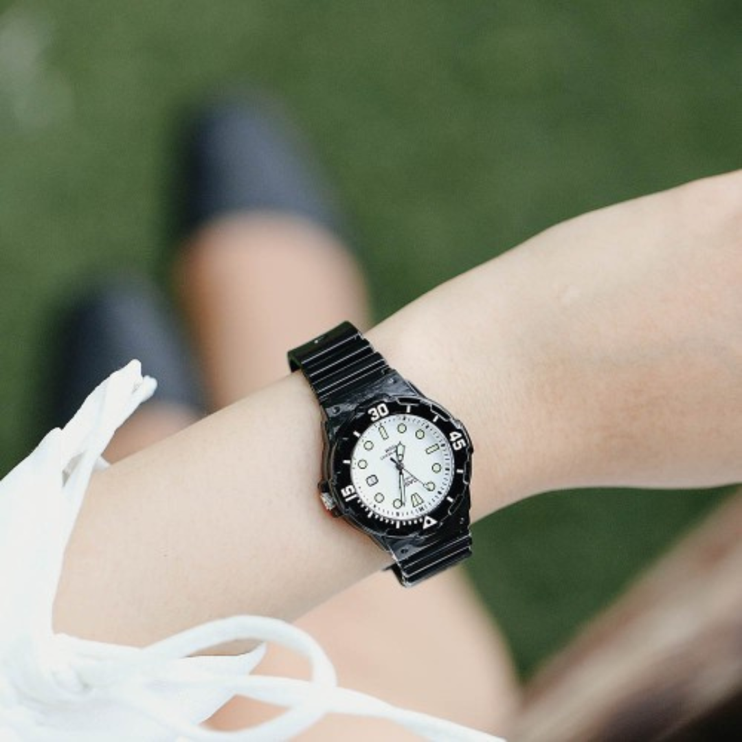 Reloj Casio LRW-200H-7E1V Mujer - Análogo