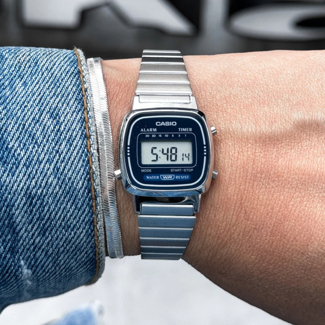 Reloj Casio LA-670WA-2 Mujer - Digital