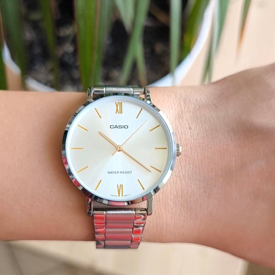 Reloj Casio LTP-VT01D-7B Mujer - Análogo