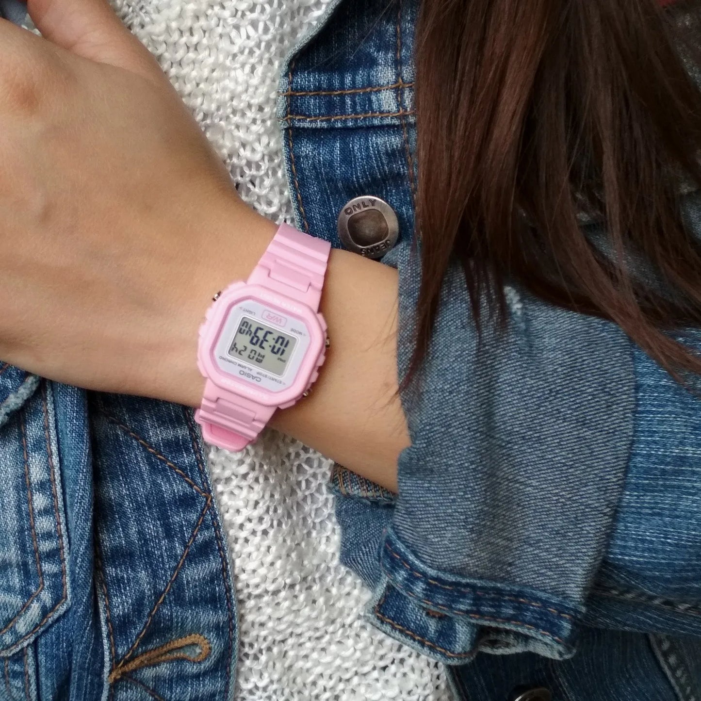 Reloj Casio LA-20WH-4A1 Mujer - Digital