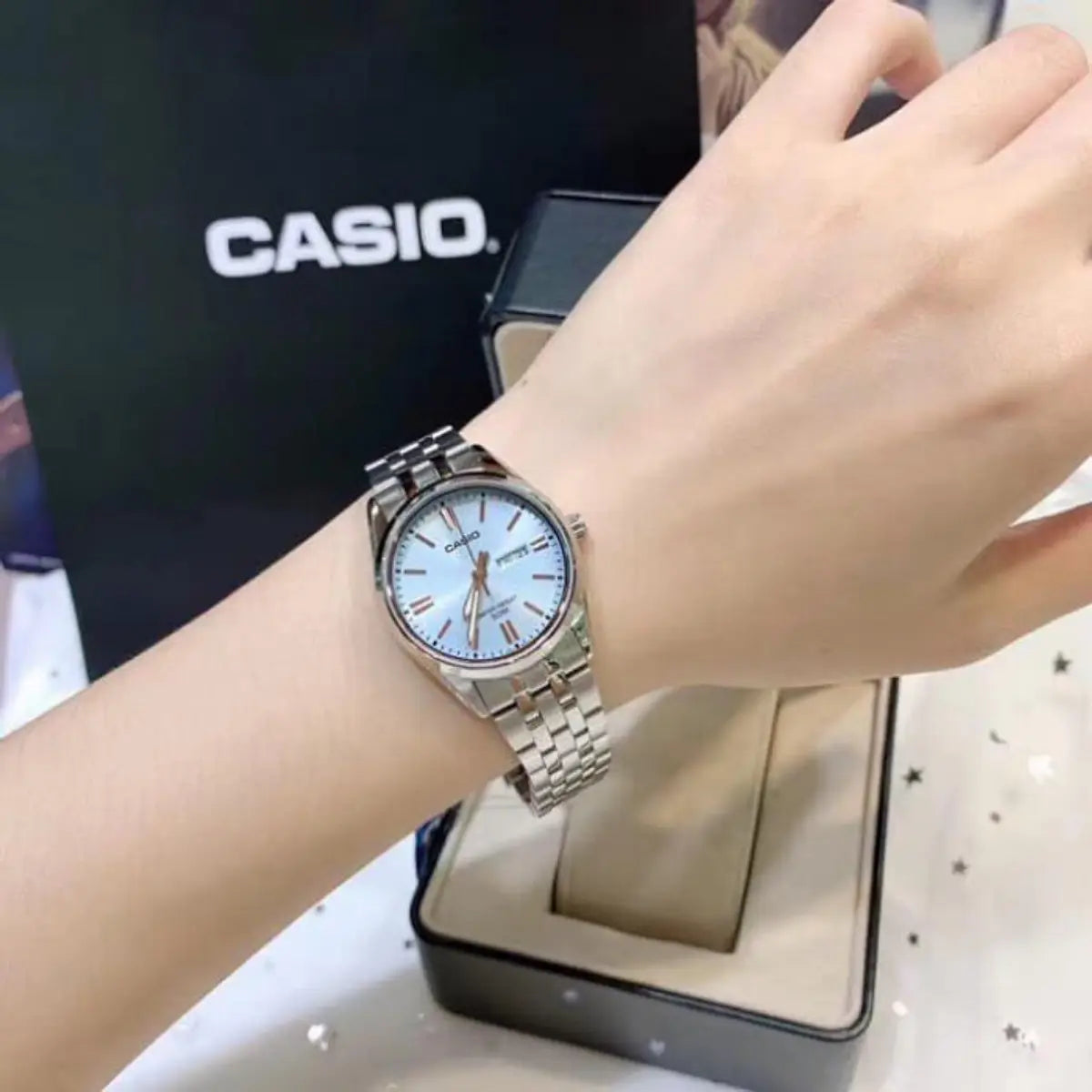 Reloj Casio LTP-1335D-2AV Mujer - Análogo