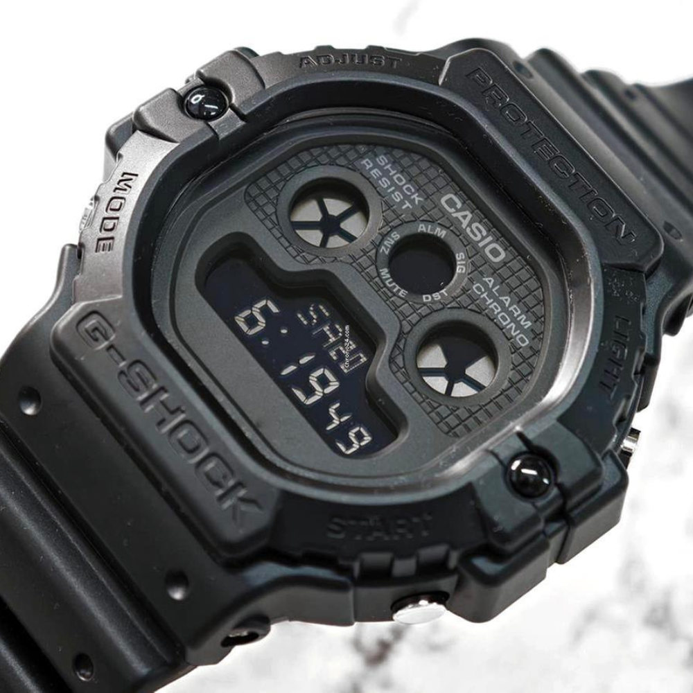 Reloj G-Shock DW-5900UBB-1DR - Digital