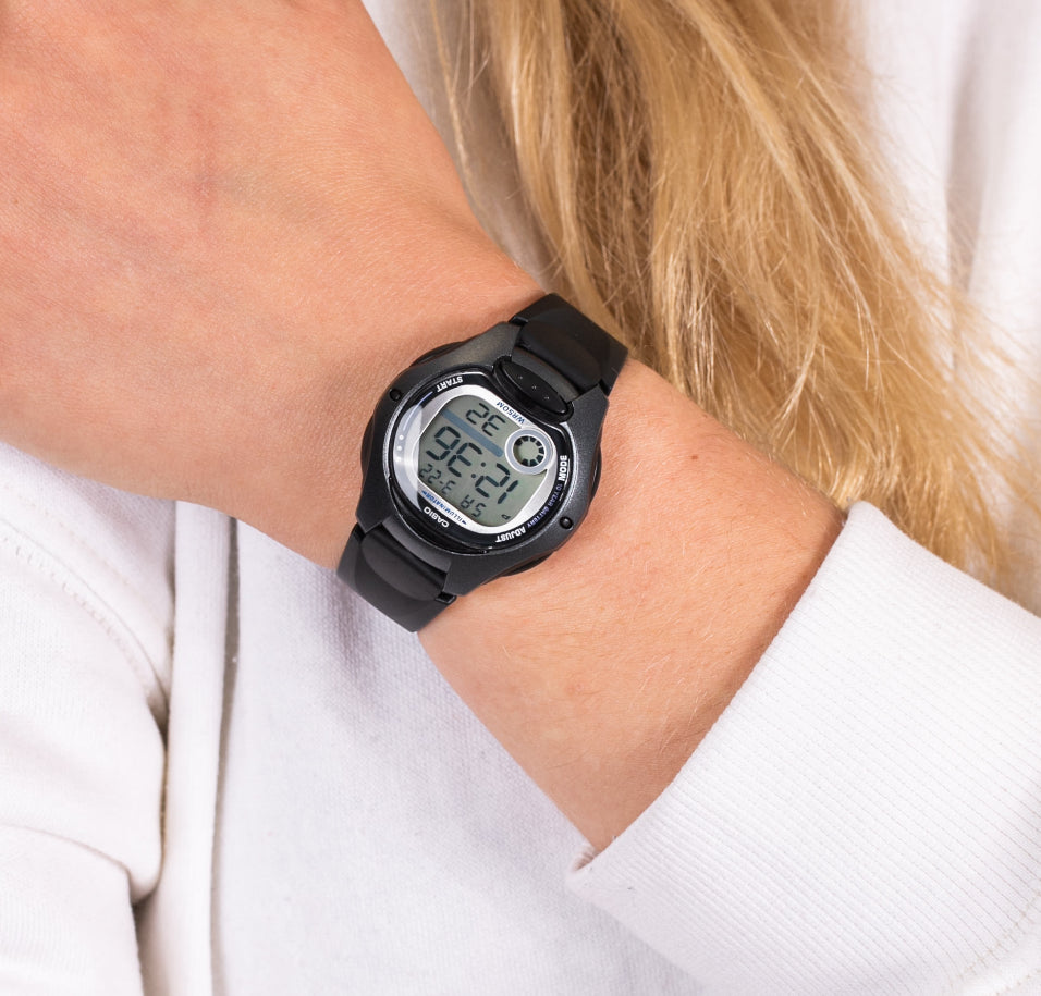 Reloj Casio LW-200-1BV Mujer - Digital