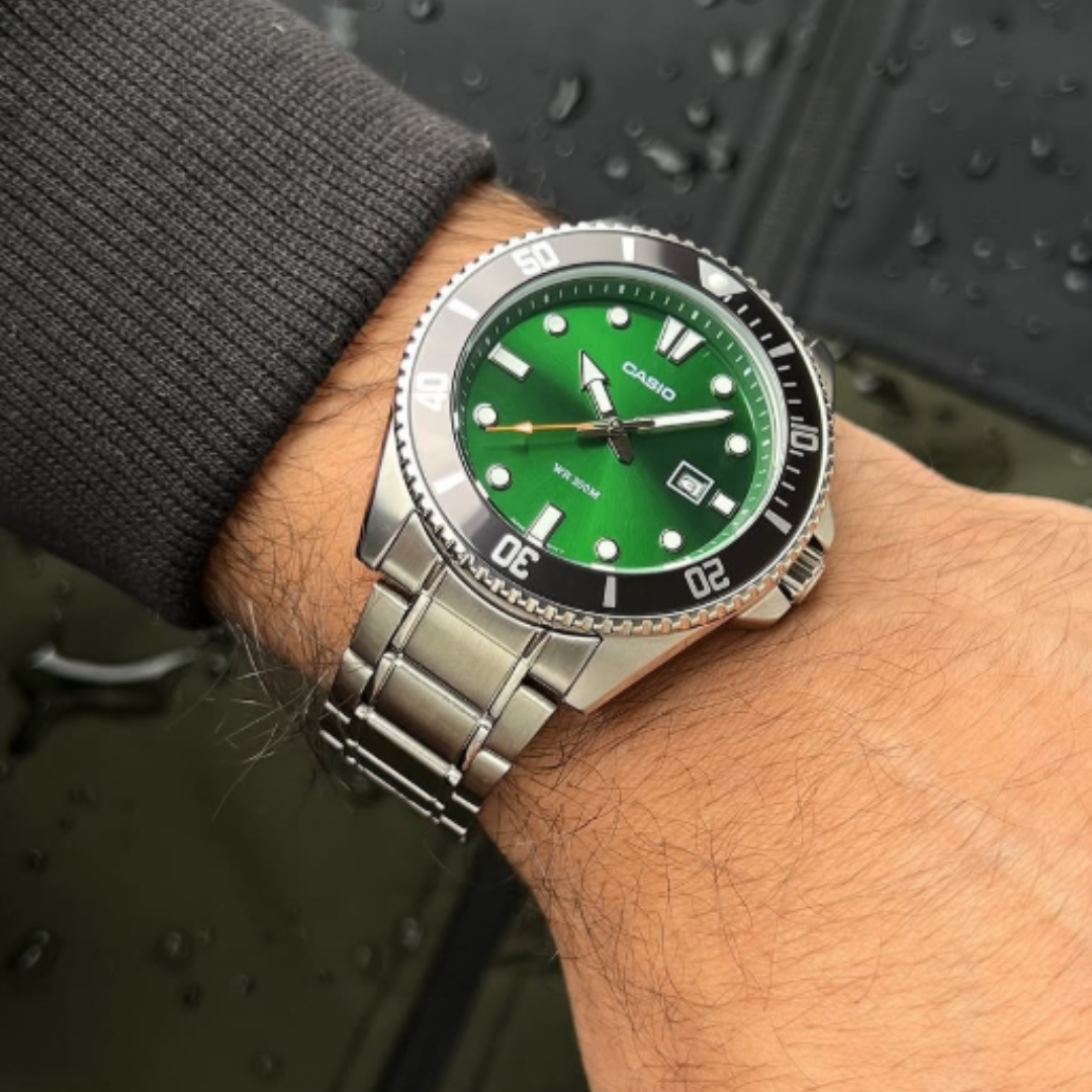 Reloj Casio Submariner MDV-107D-3A2V Hombre - Análogo