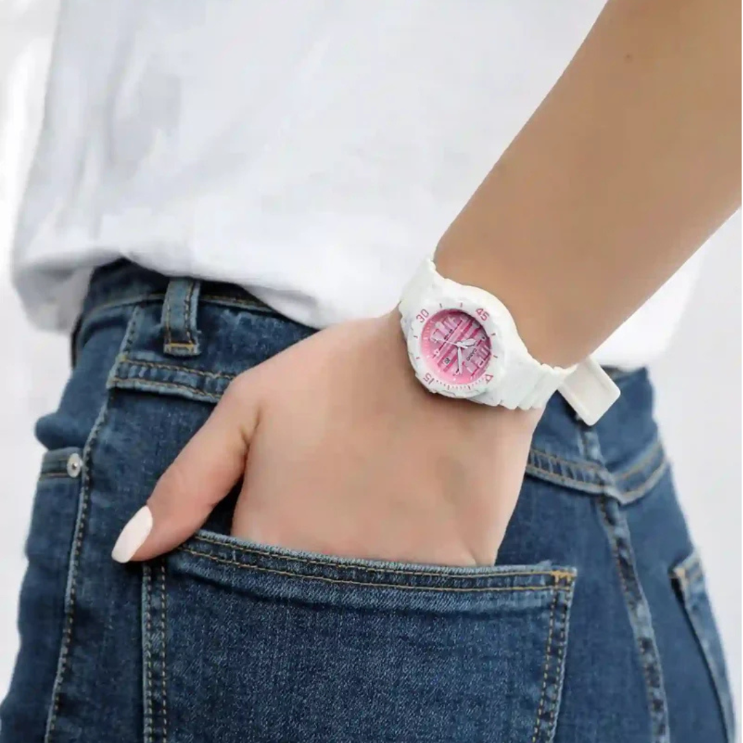 Reloj Casio LRW-200H-4CV Mujer - Análogo