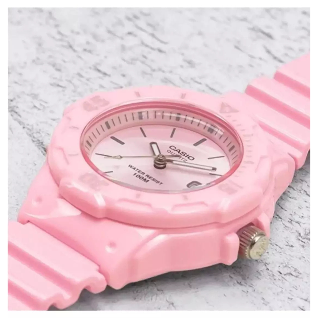 Reloj Casio LRW-200H-4E4V Mujer - Análogo