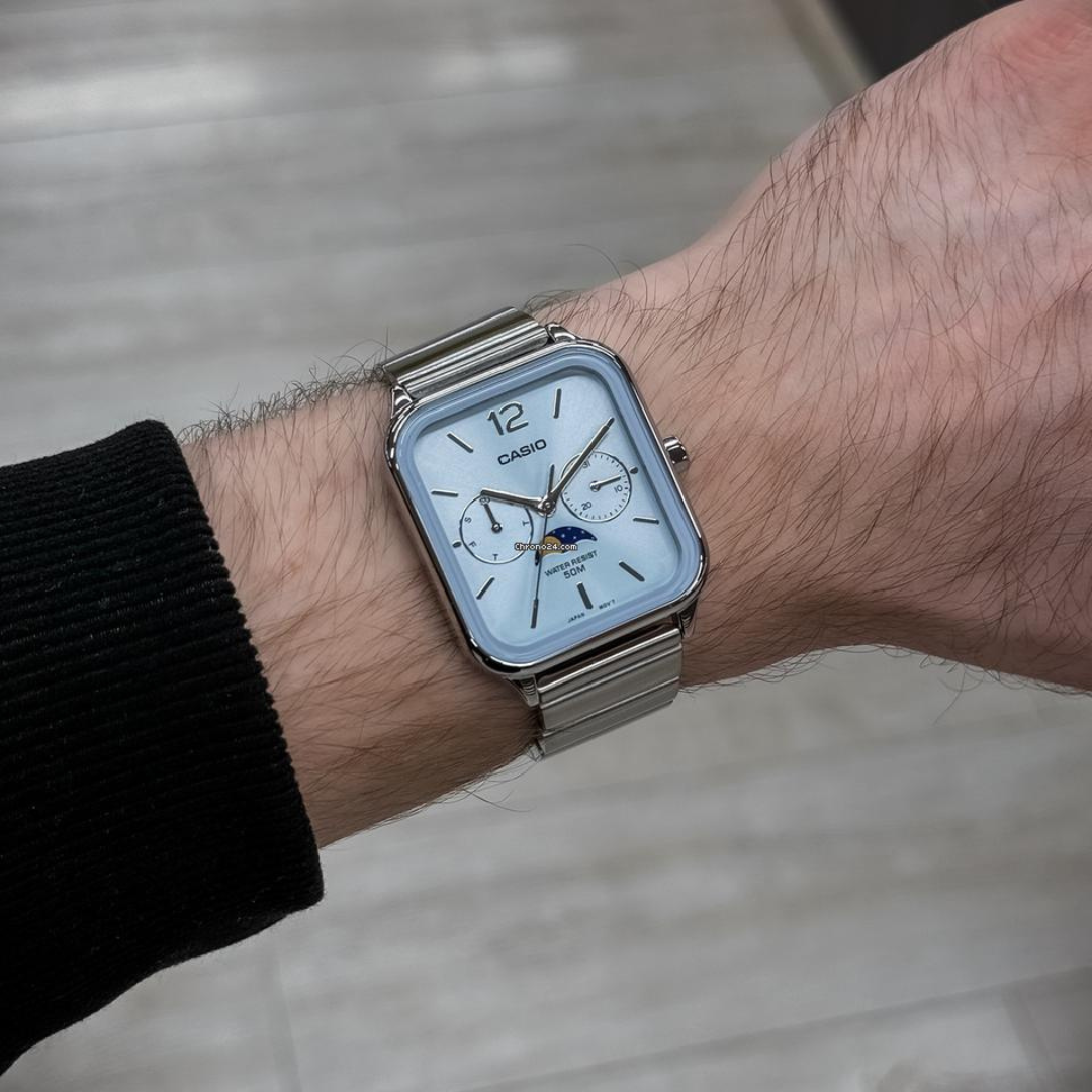 Reloj Casio Moonphase MTP-M305D-2AV Unisex- Análogo