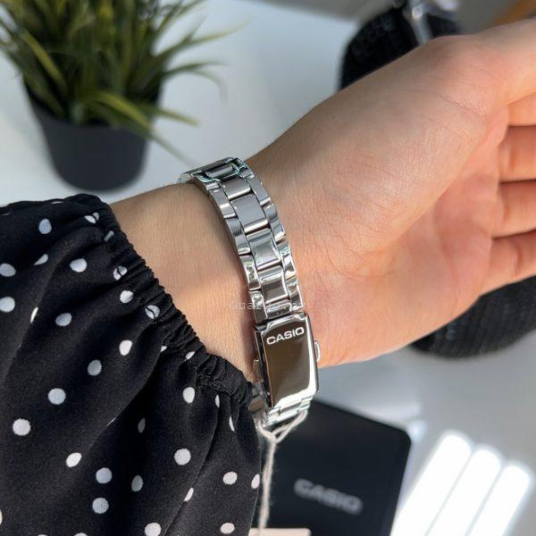 Reloj Casio LTP-1234DD-4A Mujer - Análogo