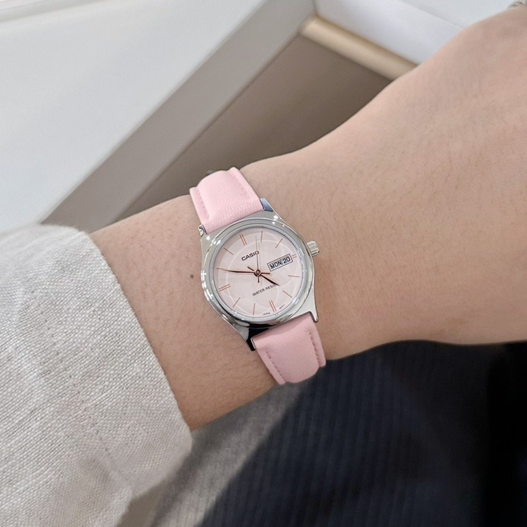 Reloj Casio LTP-V006L-4B Mujer - Análogo