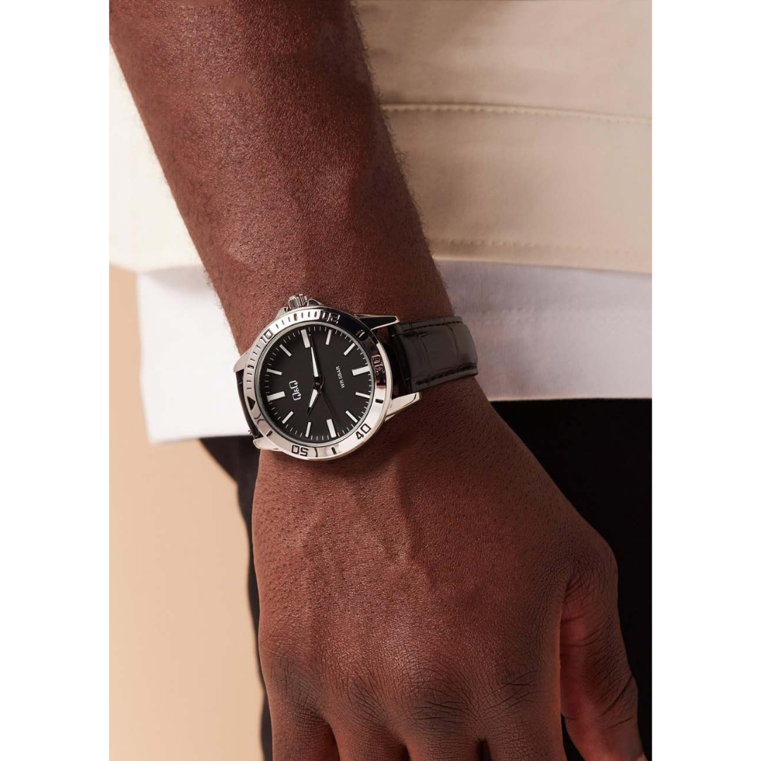 Reloj Q&Q Q28B-006PY Hombre - Análogo