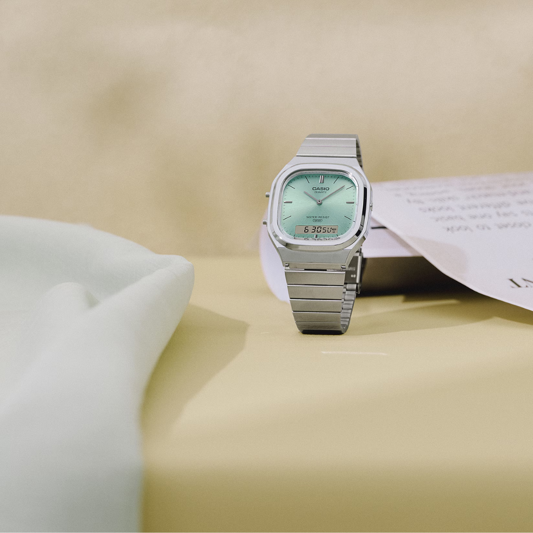 Reloj Casio AQ-240E-2A Unisex - Análogo Digital