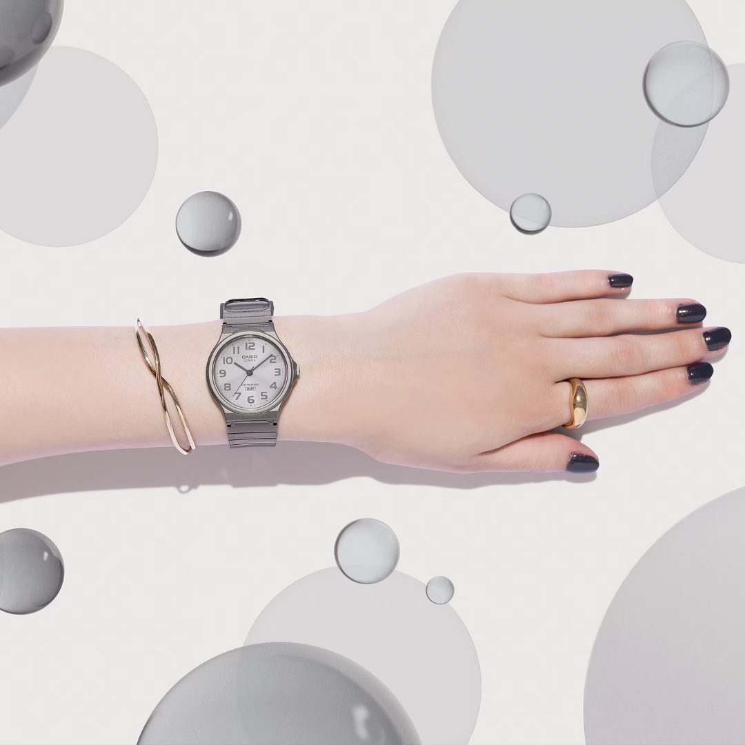 Reloj Casio MQ-24S-8B Unisex - Análogo