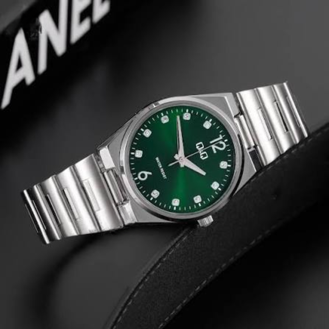 Reloj Q&Q Q84B-004PY Mujer - Análogo