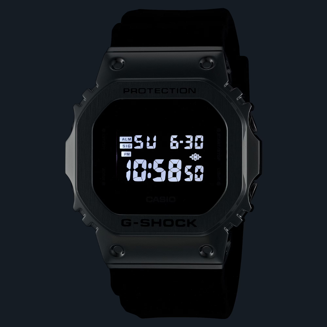 Reloj G-Shock GM-5600U-1 Unisex - Digital