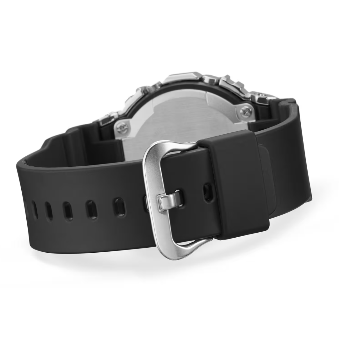 Reloj G-Shock GM-5600U-1 Unisex - Digital