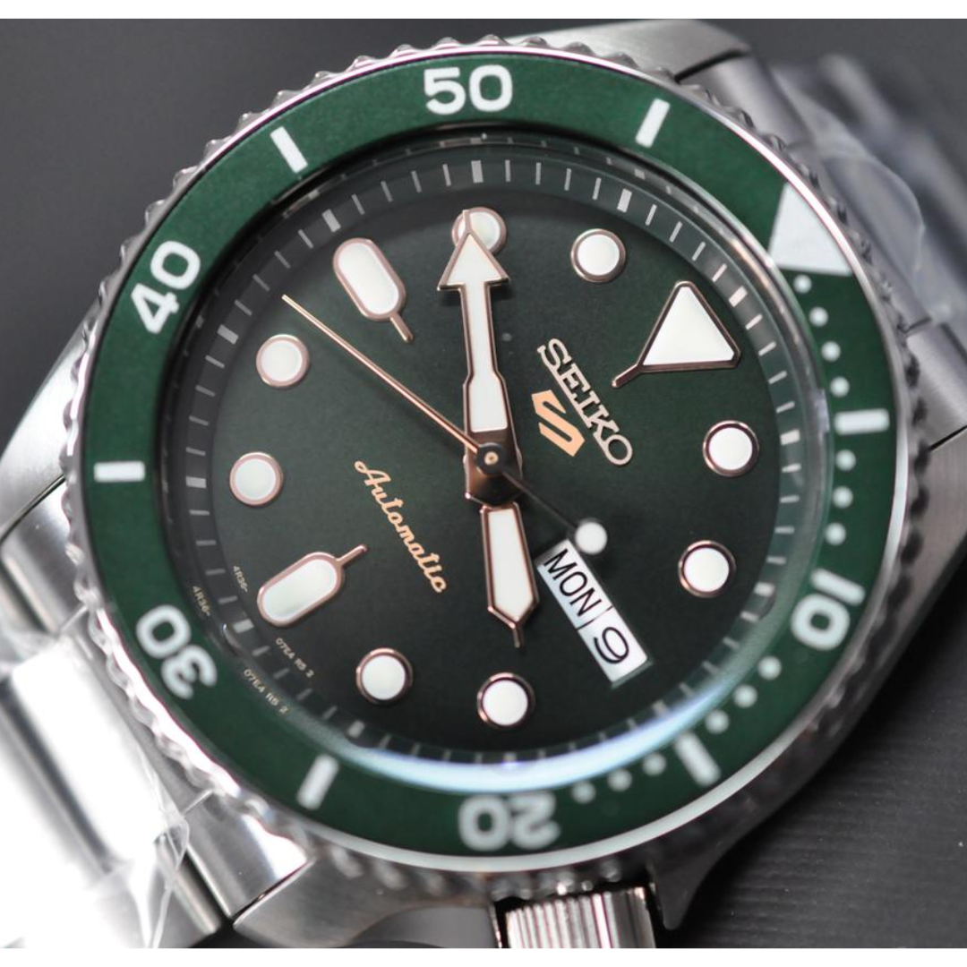 Reloj Seiko 5 Sports "Hulk" Automático SRPD63 Hombre - Análogo