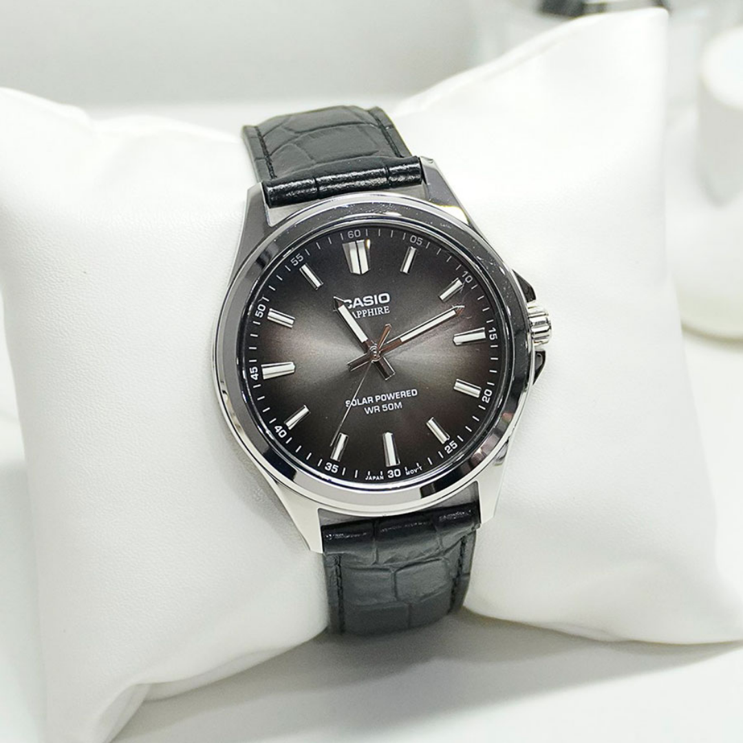 Reloj Casio Tough Solar MTS-RS100L-1A Cristal Zafiro Hombre - Análogo