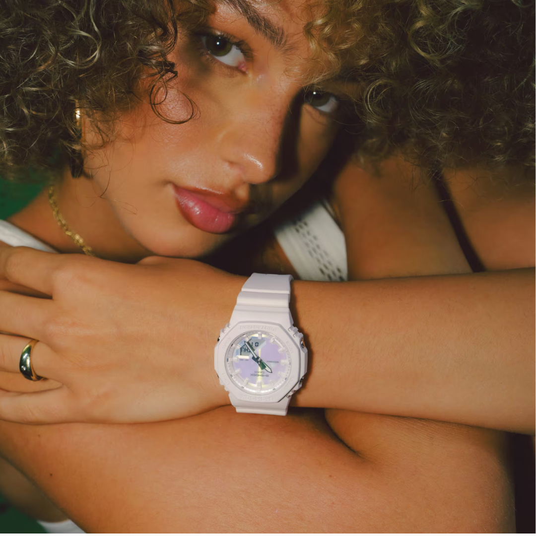 Reloj G-Shock GMA-P2100PC-4A Mujer - Análogo Digital