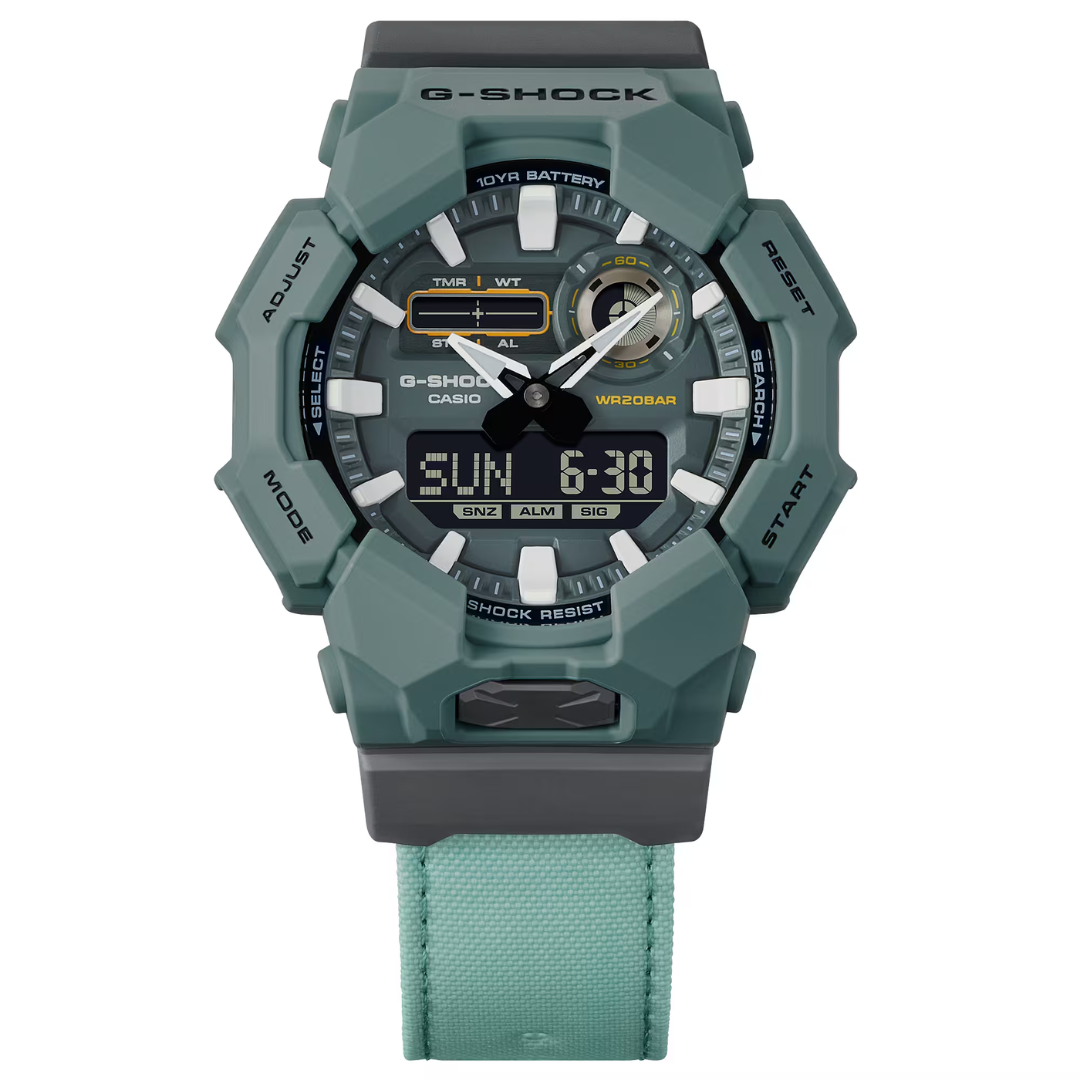 Reloj G-Shock GA-010CE-2A Hombre - Análogo Digital